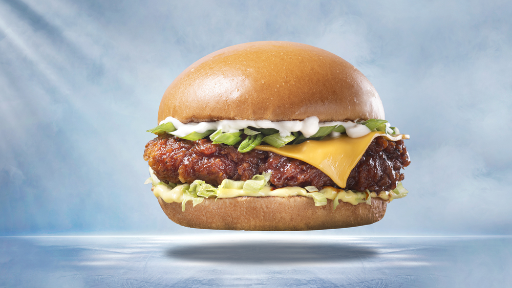 Buffalo chicken burger 🌶️ 🆕
